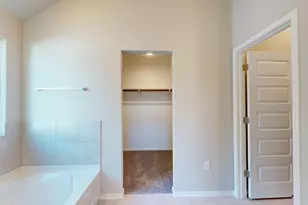 12204 Dillon Fls Dr, Austin, TX 78747 - Photo 25