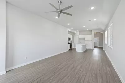 133 Tolo Drive, Elgin, TX 78621 - Photo 7