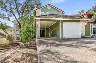 4507 Autumnleaf Hollow, Austin, TX 78731 - Photo 3