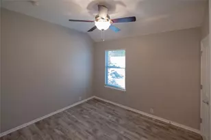 437 Sweet Gum Dr, Kyle, TX 78640 - Photo 3