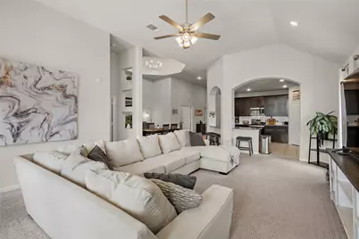 521 Hendelson Lane, Hutto, TX 78634 - Photo 7