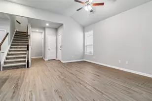 957 Staglin St, Buda, TX 78610 - Photo 7