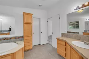 105 Holman Cir, Gatesville, TX 76528 - Photo 17