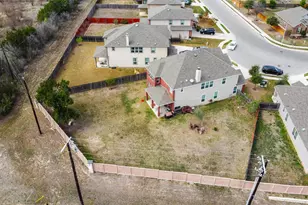 420 Conestoga Dr, Kyle, TX 78640 - Photo 33