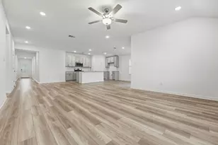 1011 Vanderscile Rd, Hutto, TX 78634 - Photo 5