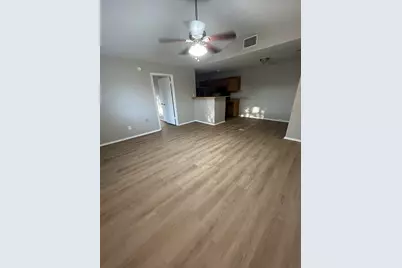7900 West Gate Boulevard #B, Austin, TX 78745 - Photo 3