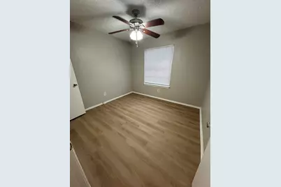 7900 West Gate Boulevard #B, Austin, TX 78745 - Photo 11