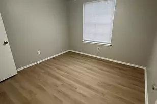7900 West Gate Blvd, Austin, TX 78745 - Photo 11