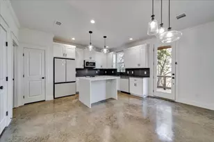 294 Shady Bluff Dr, Wimberley, TX 78676 - Photo 9