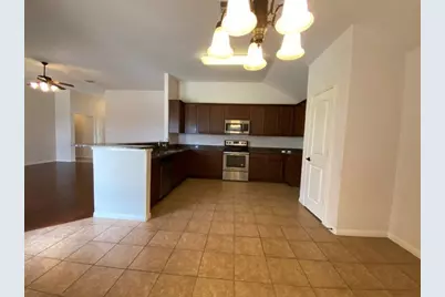 1527 Woodlands Drive, Kyle, TX 78640 - Photo 3