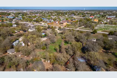 185 Monterrey Hills Drive, Del Valle, TX 78617 - Photo 11