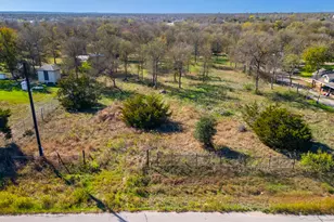 185 Monterrey Hills Dr, Del Valle, TX 78617 - Photo 15