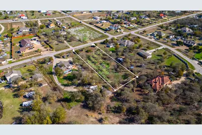 185 Monterrey Hills Drive, Del Valle, TX 78617 - Photo 9