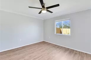 1716 Anise Dr, Austin, TX 78741 - Photo 9