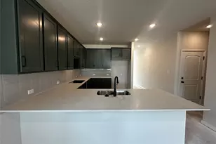 1053 Sienna Bear Rd, Georgetown, TX 78633 - Photo 7