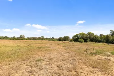 13686 E Loop 1604 S Loop, San Antonio, TX 78263 - Photo 17