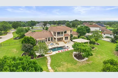 272 Whitney Woods Circle, Georgetown, TX 78633 - Photo 3