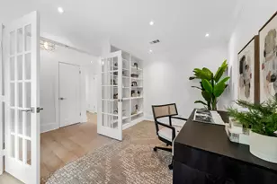 3415 Shinoak Dr, Austin, TX 78731 - Photo 9