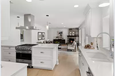 3415 Shinoak Drive, Austin, TX 78731 - Photo 11