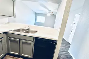3702 S 2nd St, Austin, TX 78704 - Photo 3