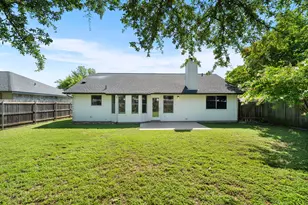 611 Clearcreek Dr, Leander, TX 78641 - Photo 21