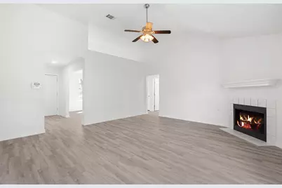 611 Clearcreek Drive, Leander, TX 78641 - Photo 9