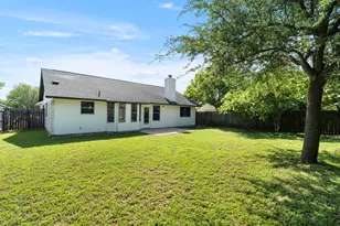 611 Clearcreek Dr, Leander, TX 78641 - Photo 29