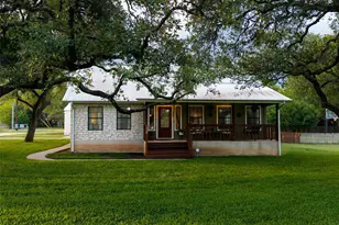 208 Willet Dr, Buda, TX 78610 - Photo 9