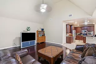 222 Vailco Ln, Austin, TX 78738 - Photo 13