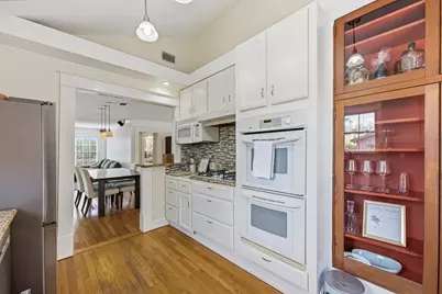5203 Valley Oak Drive, Austin, TX 78731 - Photo 19
