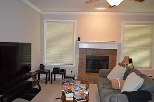 4200 Dot Dr, Austin, TX 78727 - Photo 9