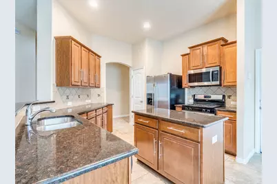 327 Saffron Springs, Buda, TX 78610 - Photo 7