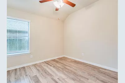 327 Saffron Springs, Buda, TX 78610 - Photo 17