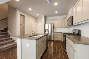 13800 Lyndhurst St, Austin, TX 78717 - Photo 7
