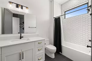 5805 Twin Peaks Trce, Austin, TX 78738 - Photo 31