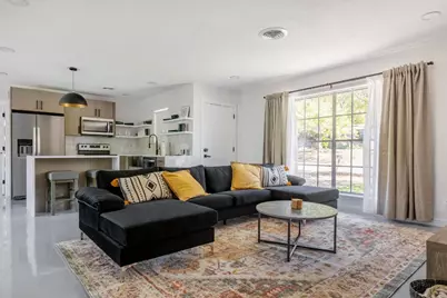 2405 Trafalgar Drive, Austin, TX 78723 - Photo 3