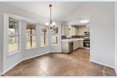 214 Crystal Knoll Boulevard, Georgetown, TX 78626 - Photo 9