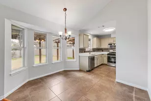 214 Crystal Knoll Blvd, Georgetown, TX 78626 - Photo 9