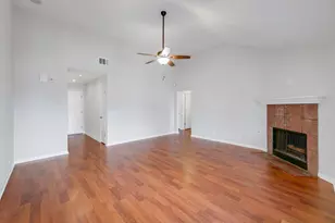 214 Crystal Knoll Blvd, Georgetown, TX 78626 - Photo 7