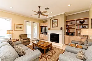 8212 Barton Club Dr, Austin, TX 78735 - Photo 5