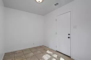 1912 Terry Ln, Georgetown, TX 78628 - Photo 17