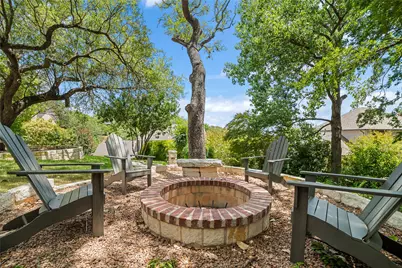 1702 Crested Butte Drive, Austin, TX 78746 - Photo 17