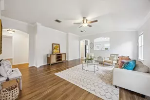 104 Lucky Clover Ln, Hutto, TX 78634 - Photo 9