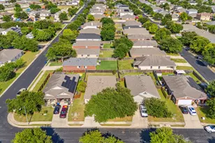 104 Lucky Clover Ln, Hutto, TX 78634 - Photo 33