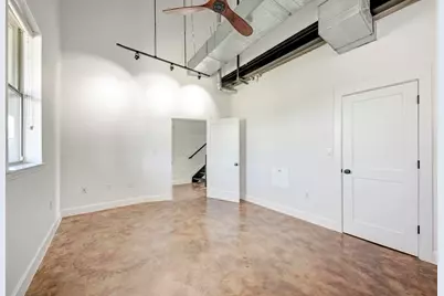 807 E 14th Street #305, Austin, TX 78702 - Photo 29
