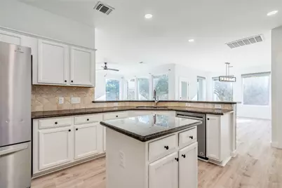3315 Santee Drive, Austin, TX 78738 - Photo 13