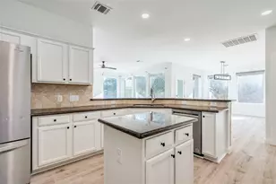 3315 Santee Dr, Austin, TX 78738 - Photo 13
