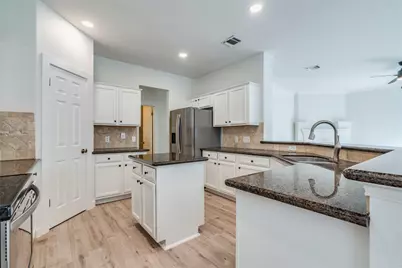 3315 Santee Drive, Austin, TX 78738 - Photo 11