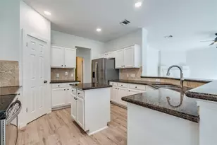 3315 Santee Dr, Austin, TX 78738 - Photo 11