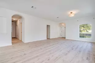 3315 Santee Dr, Austin, TX 78738 - Photo 9